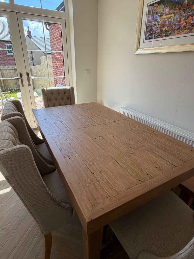 Oakley Extending Dining Table + Bench + 4 Charlotte Button Back Dining Chairs