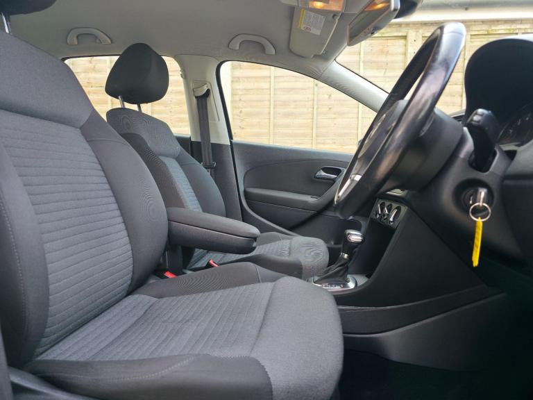 2010 Volkswagen Polo 1.4 SE DSG Euro 5 5dr HATCHBACK Petrol Automatic