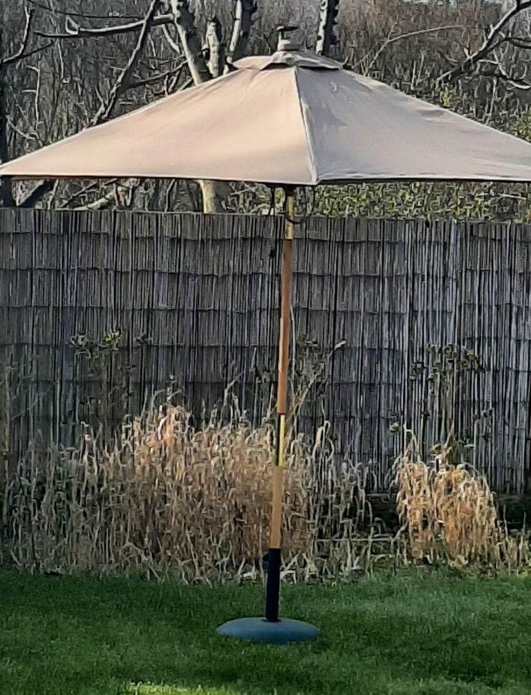 Blooma Beige Garden Parasol with Base – Good Condition
