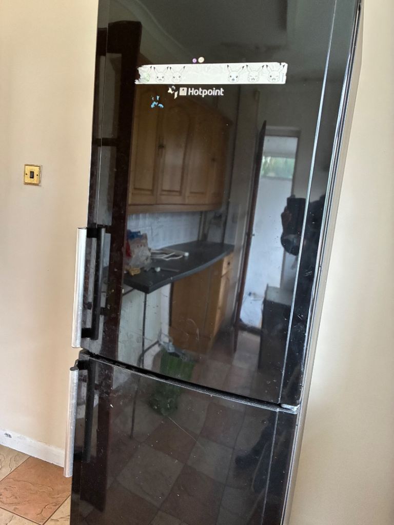 Hotpoint Black Fridge Freezer - Good Condition