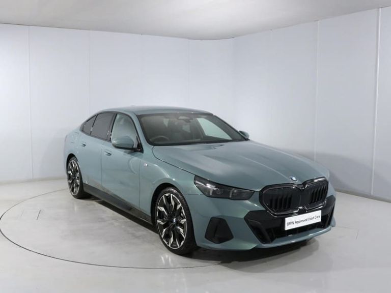 BMW 5 SERIES 520i M Sport Pro 4dr Auto