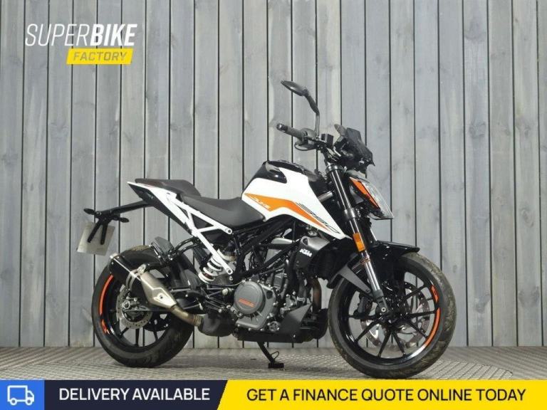 2021 21 KTM 390 DUKE
