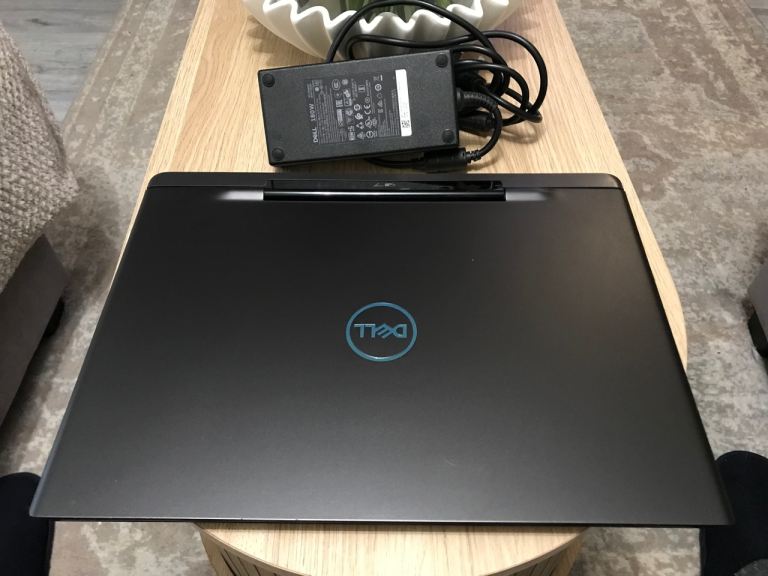 DELL G7 15.6in Gaming Laptop- Intel i7 256GB SSD RTX 2070 Windows-11 Full  HD 144 hz