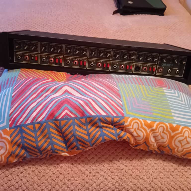 CARLSBRO 80 AMP AMPLYFIER, FULL WORKING CONDITION