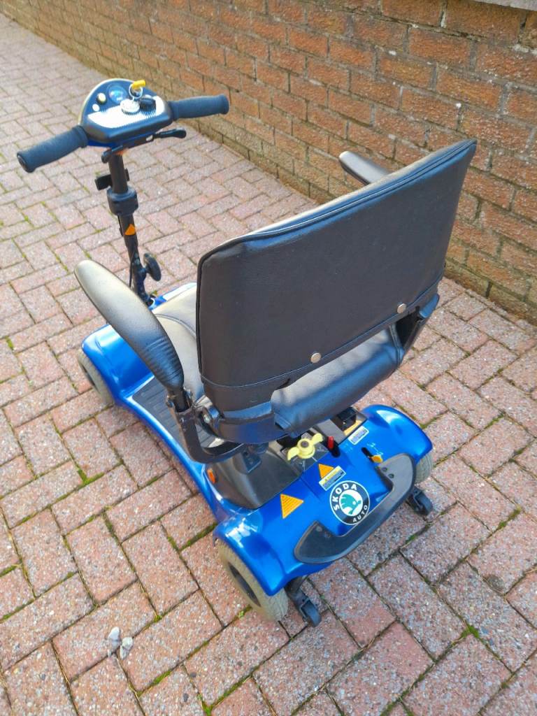 Little Gem mobility boot scooter CAN DELIVER 