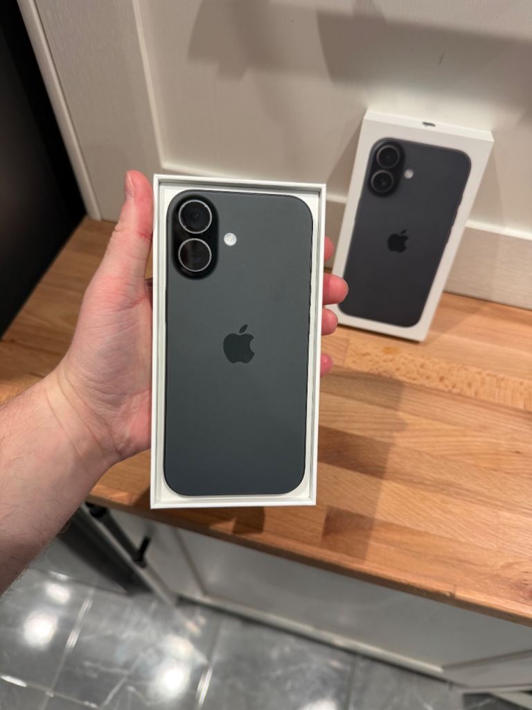 iPhone 17, 256GB, Black
