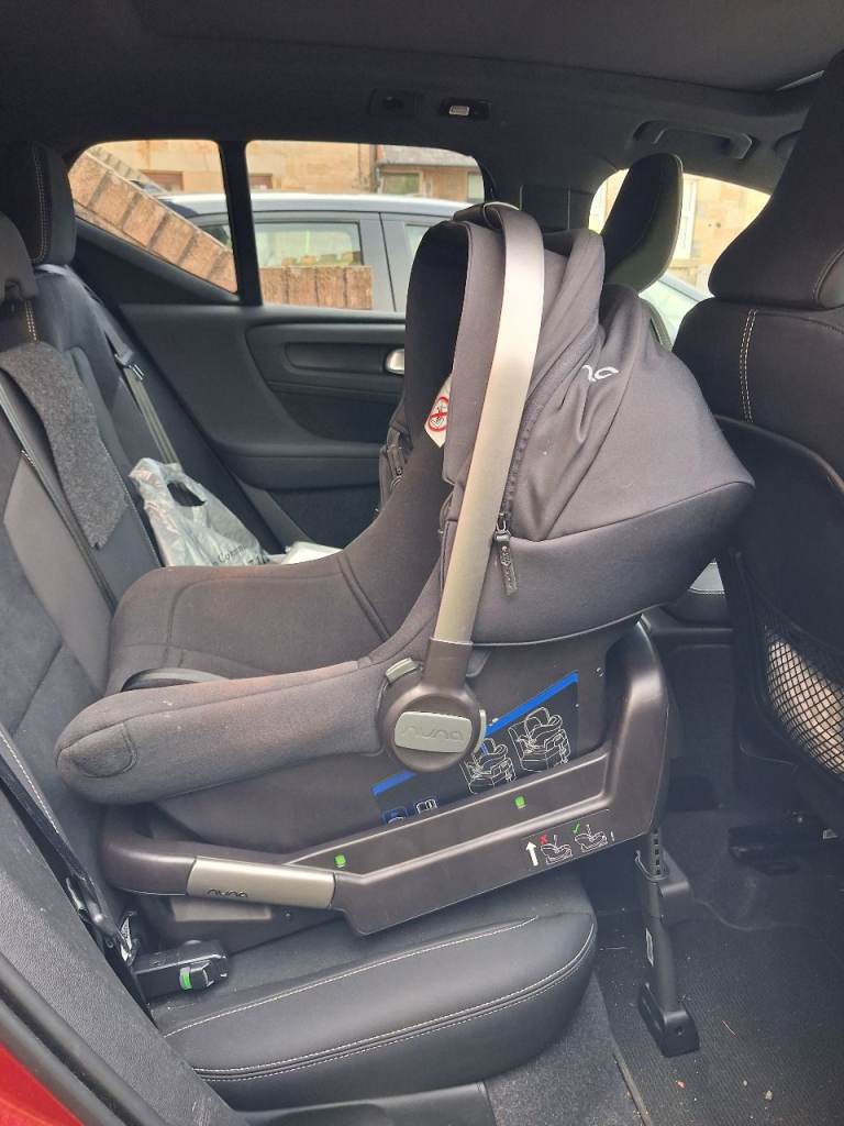 NUNA child’s car seat