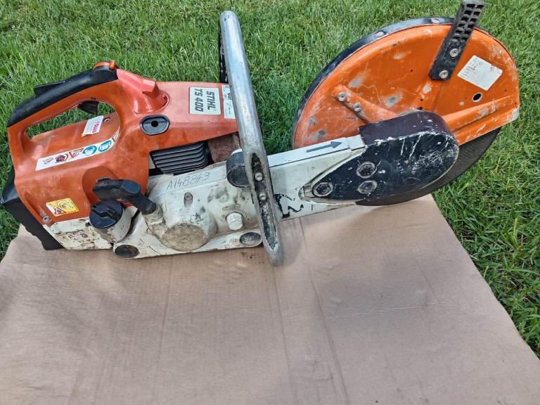 Stihl disc cutter / concrete / brick saw, petrol powered, fully working, ready to use. New engine. 