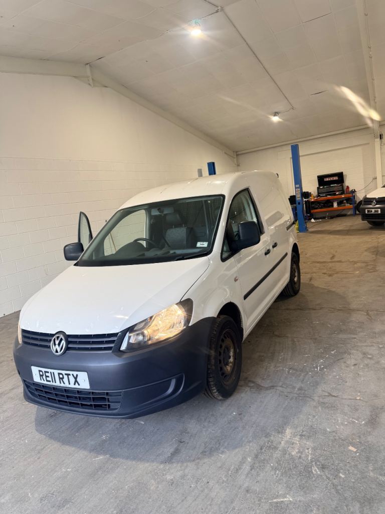 Volkswagen, CADDY, Panel Van, 2011, Manual, 1598 (cc)