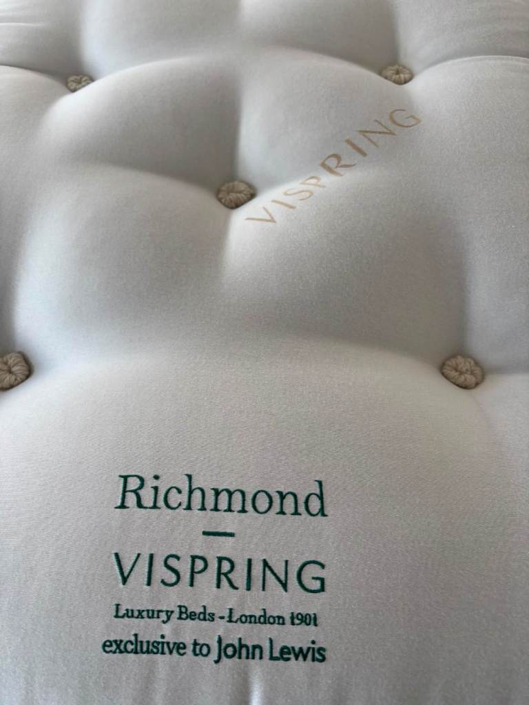 New john lewis vispring richmond kingsize zip link mattress 