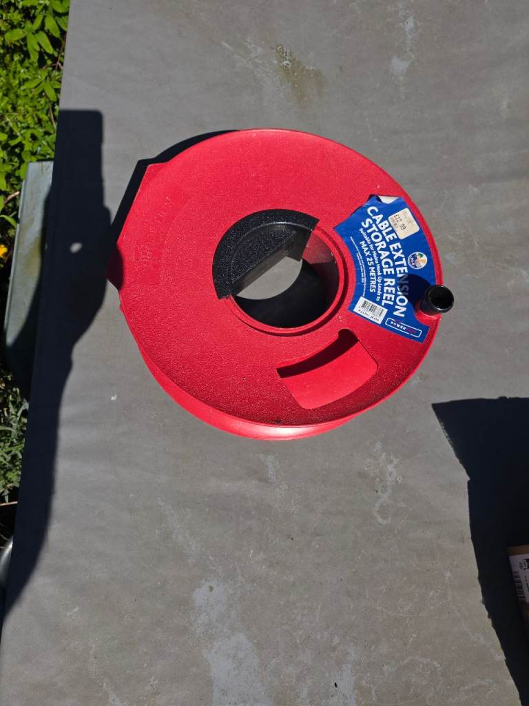 Cable tidy reel