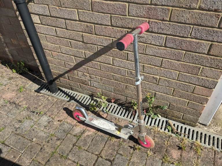Kids Scooter - Pink Handles, Fair Condition