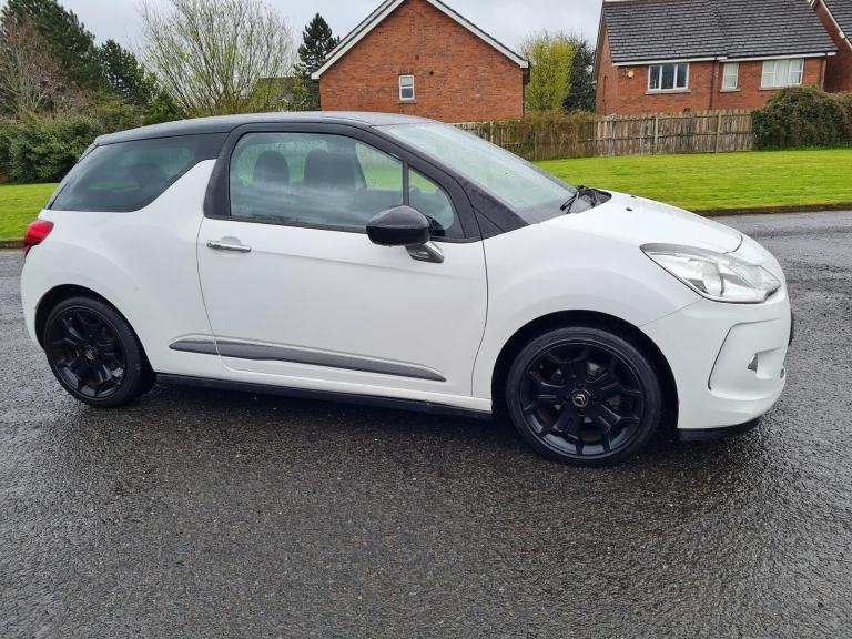 Diesel £20 Road Tax September 2011 Citroen DS 3 D Style HDI Diesel Fabulous 