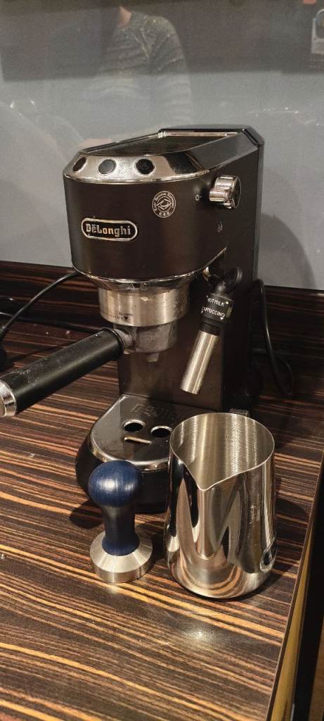 DeLonghi coffee machine 