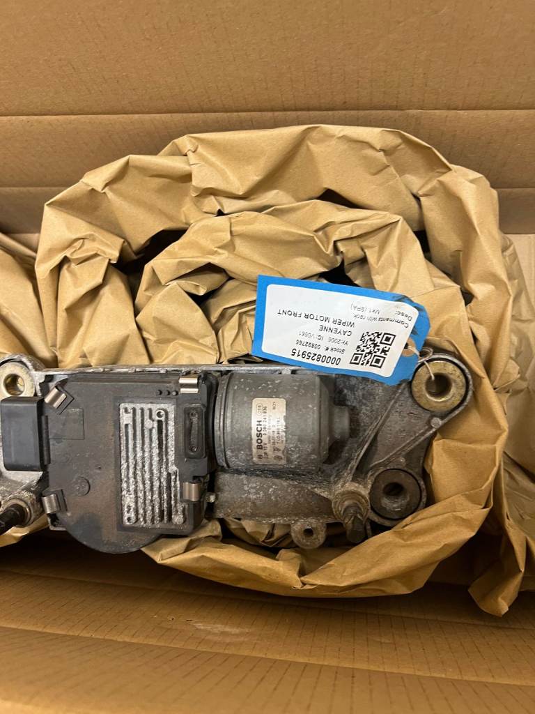 Porsche Cayenne 2006 Wiper Motor