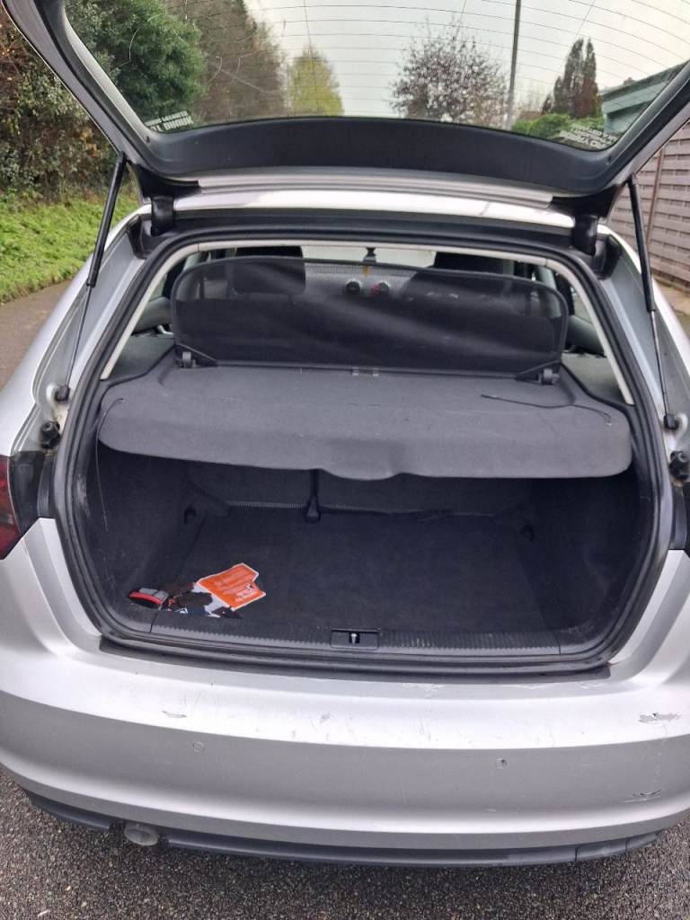 Audi, A3, Hatchback, 2013, Manual, 1598 (cc), 5 doors