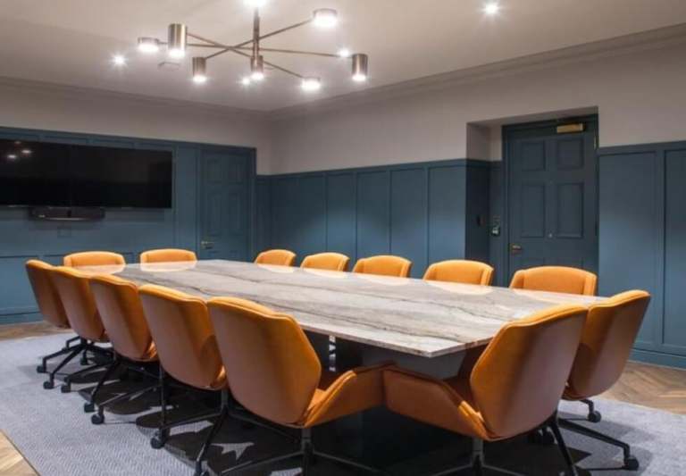 Private Offices From 2 to 65 Desks in St James's with All Inclusive Pricing SW1Y