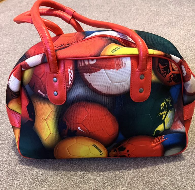 Vintage Nike Heritage ‘76 Print Gym Football Holdall Bag