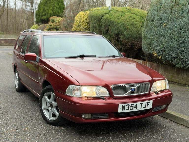  Volvo V70 2.5D Classic 5dr Diesel Manual