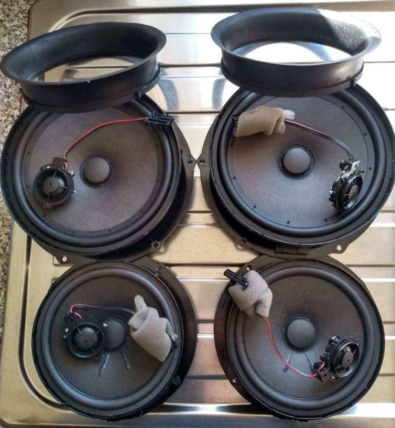 GENUINE VAG (AUDI / SEAT / SKODA / VW) COMPLETE 8 Door Speaker Set [Front+Rear]