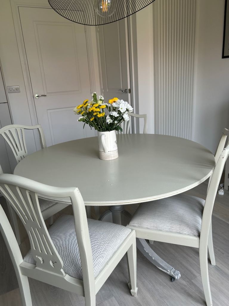 Free to collect - Painted dining table & 4 chairs 