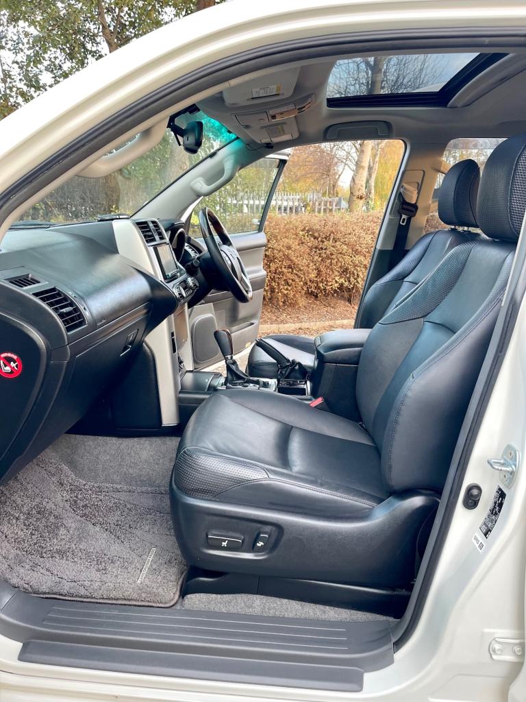 2011 Toyota Land Cruiser FRESH IMPORT 2.7 TX L PACKAGE 4WD AUTO 7 SEATS  SUV Petrol Automatic