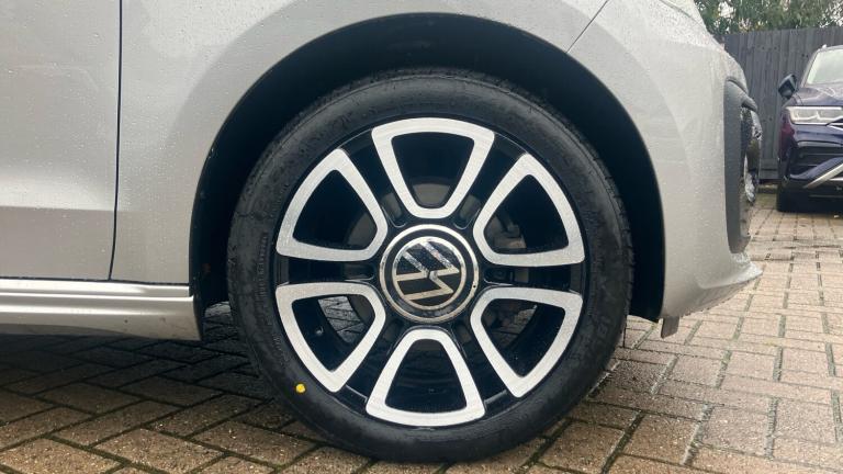 2022 Volkswagen up! 1.0 65PS R-Line 5dr HATCHBACK PETROL Manual