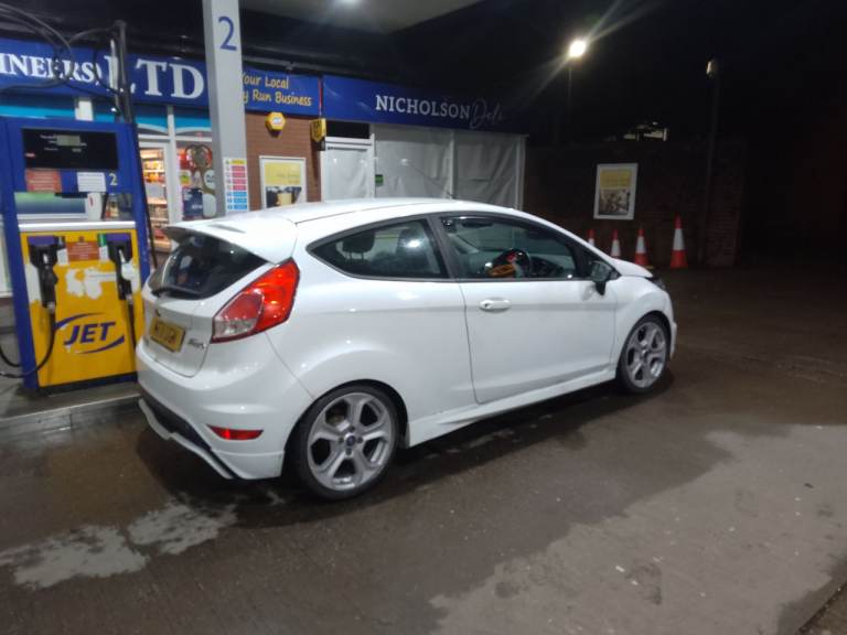 Ford fiesta 