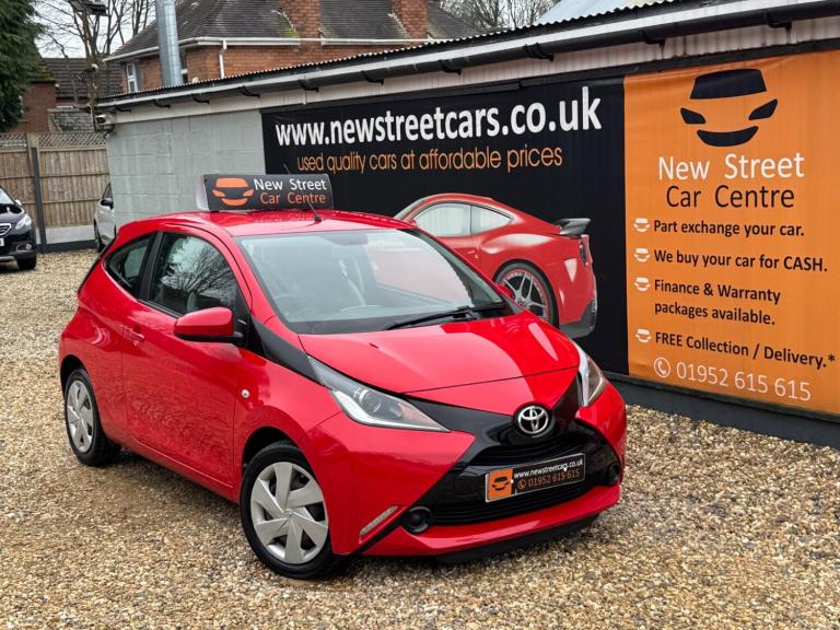 2016 Toyota AYGO 1.0 VVT-i x-play Euro 6 3dr HATCHBACK Petrol Manual