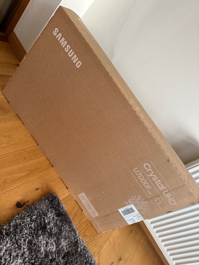 Samsung U7000F 43-inch Crystal UHD 4K Smart TV - UE43U7000