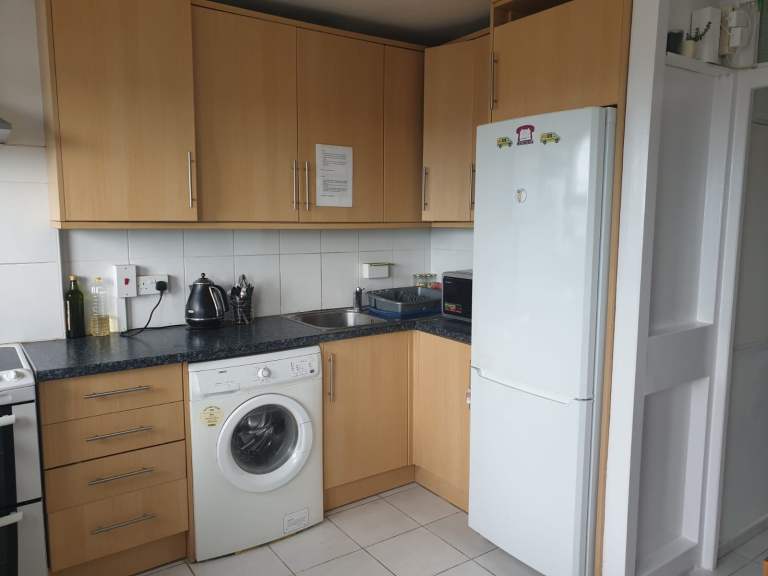 HABITACIÓN EN ALQUILER EN CAMBERWELL, LONDRES 🚂
