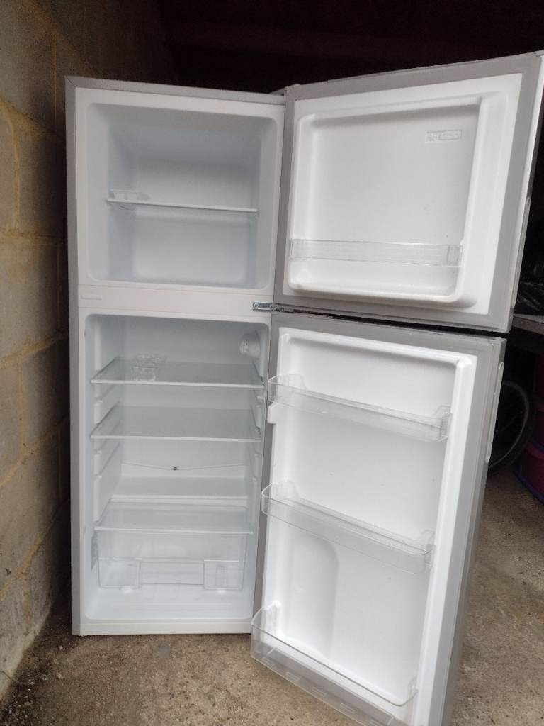 Fridge freezer