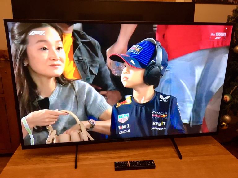 Sony 49” Smart 4K Tv