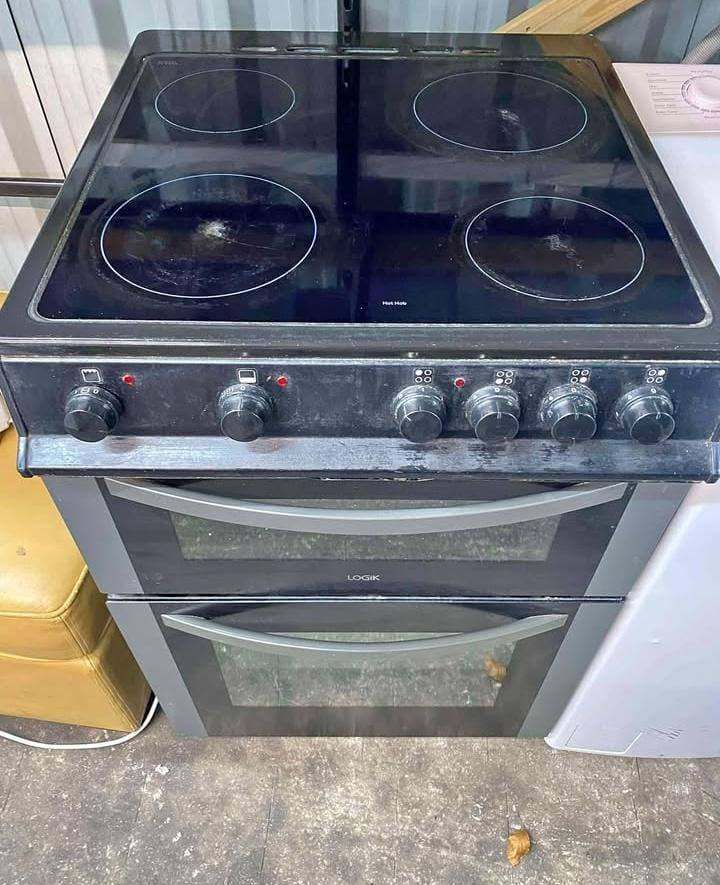 Logik Electric Cooker – Ceramic Hob, Double Oven, Black, Fully Working, Free Local Delivery