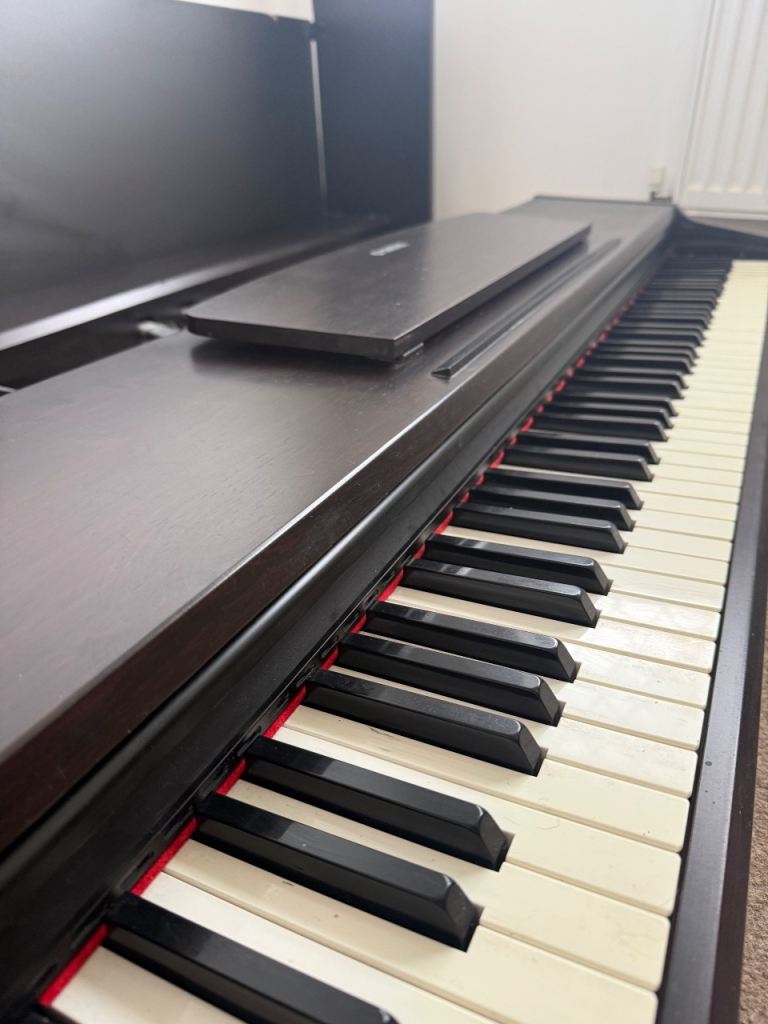 Yamaha Digital Piano 