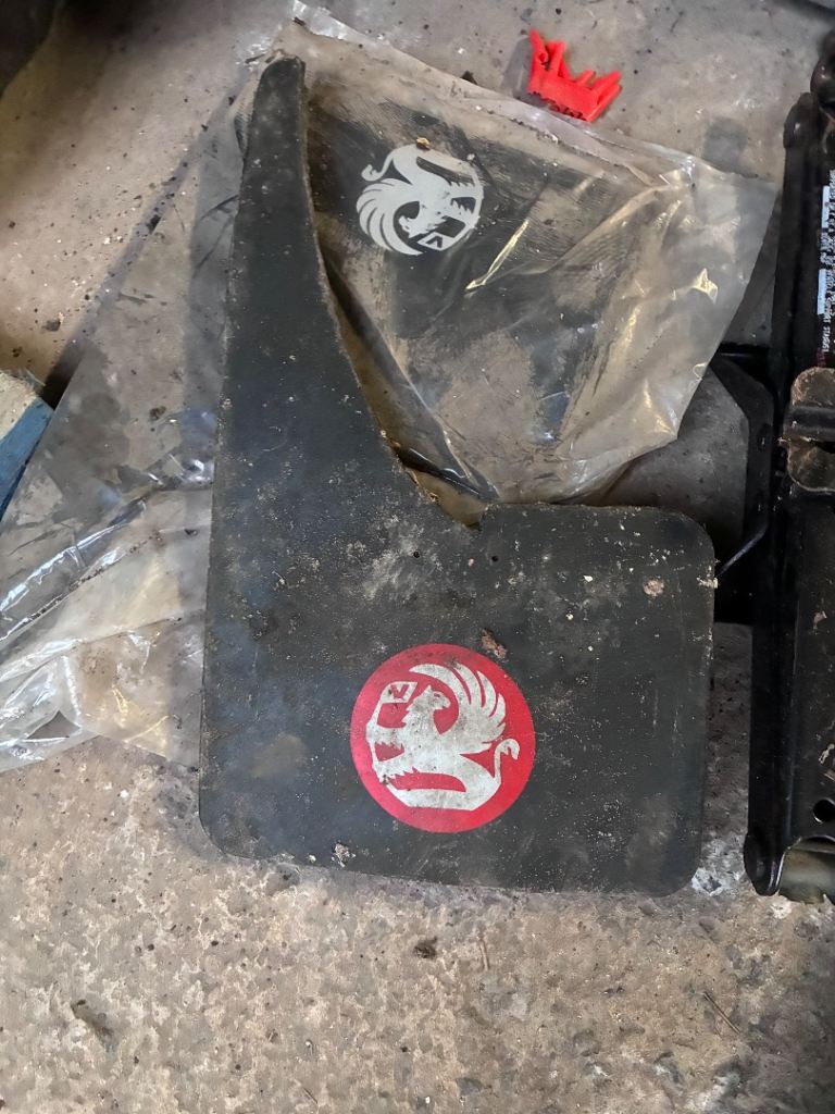 Vauxhall nova mudflaps