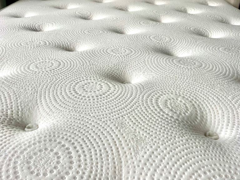 150x200 cm hybrid memory and pocket springs mattress 