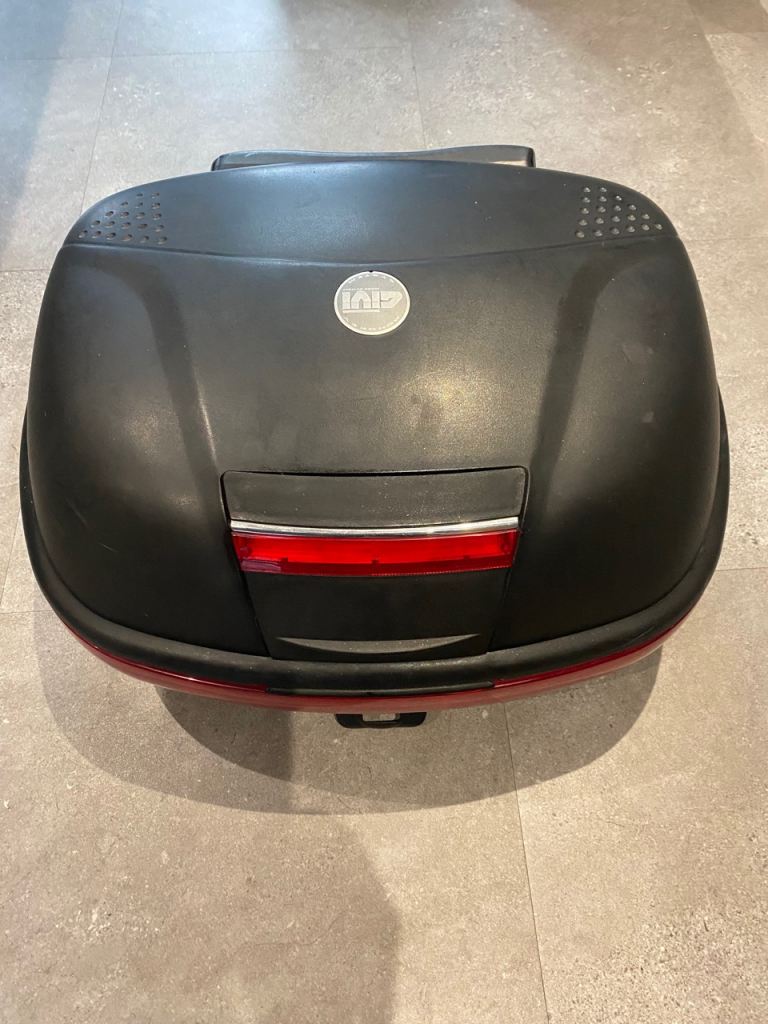 GIVI TOP BOX / MONOKEY SYSTEM