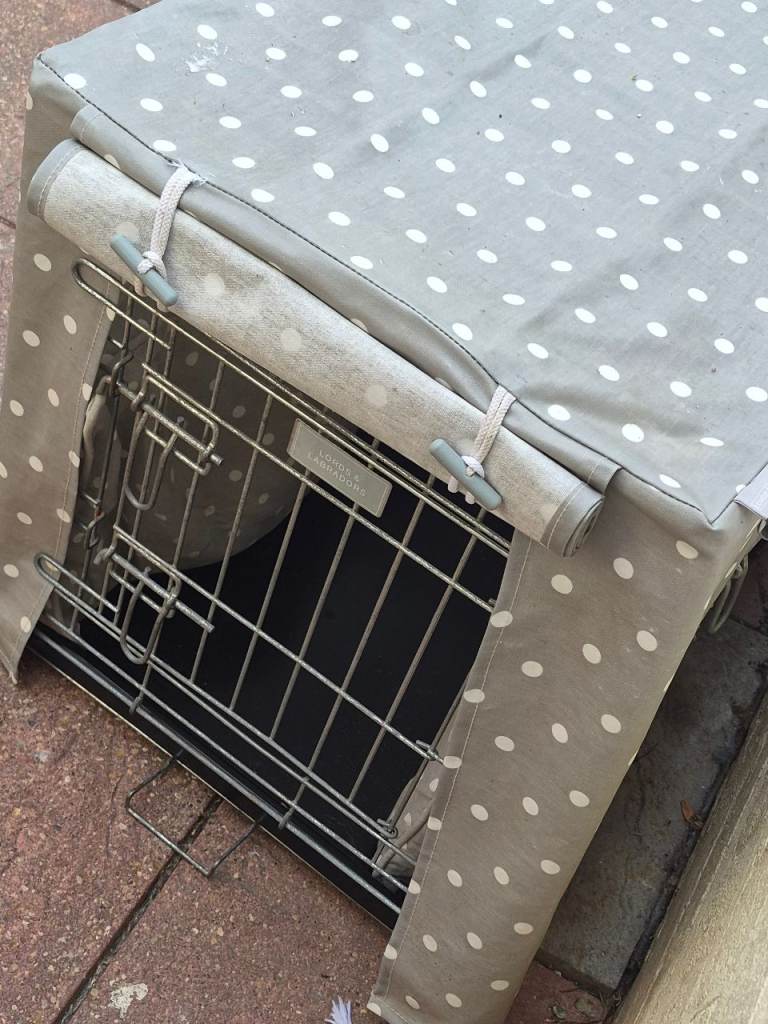 Dog cage lords and labourdours 