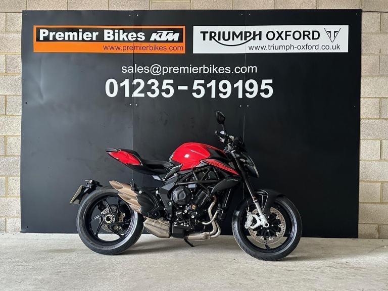STUNNING LOW MILEAGE 2022/22 MV AGUSTA BRUTALE ROSSO MOTORCYCLE 