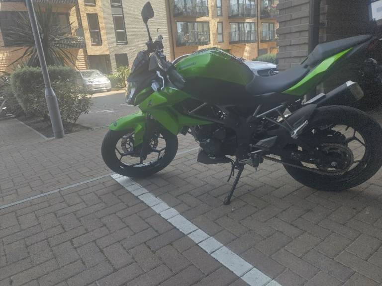 Kawasaki, Z, 2016, 249 (cc)