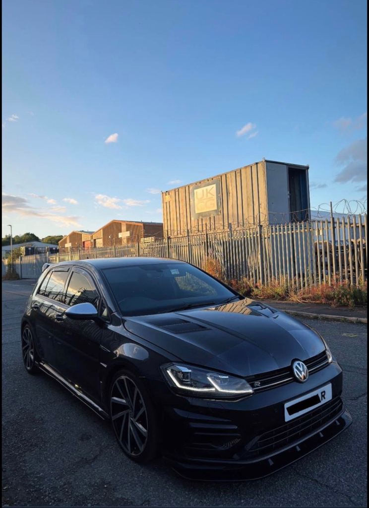Volkswagen, GOLF, Hatchback, 2017, Semi-Auto, 1984 (cc), 5 doors