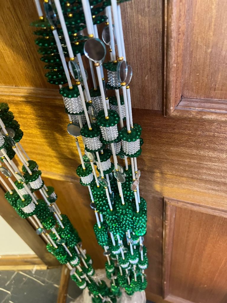 23 x Green wedding garland 