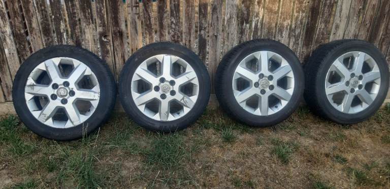 Vauxhall 16" alloys