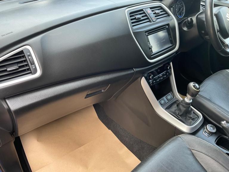 2014 Suzuki SX4 S-Cross 1.6 DDiS SZ5 ALLGRIP 5dr HATCHBACK DIESEL Manual