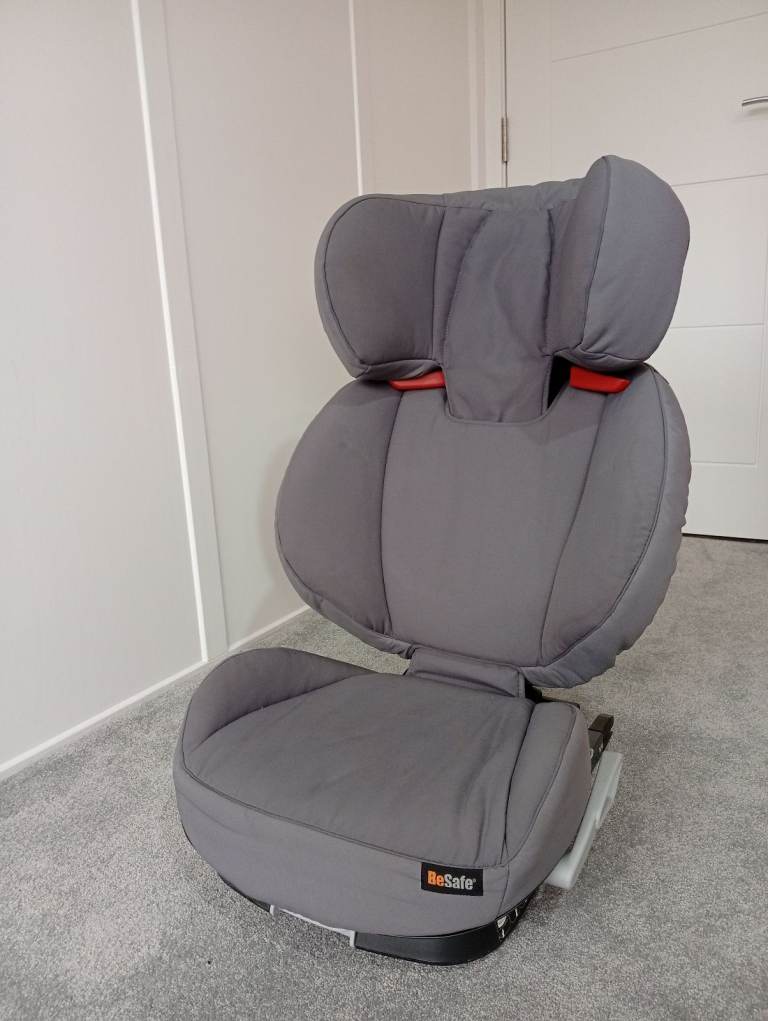 BeSafe iZi Up X3 Fix booster seat | Excellent condition | For ages 4-12 (15-36 kg)