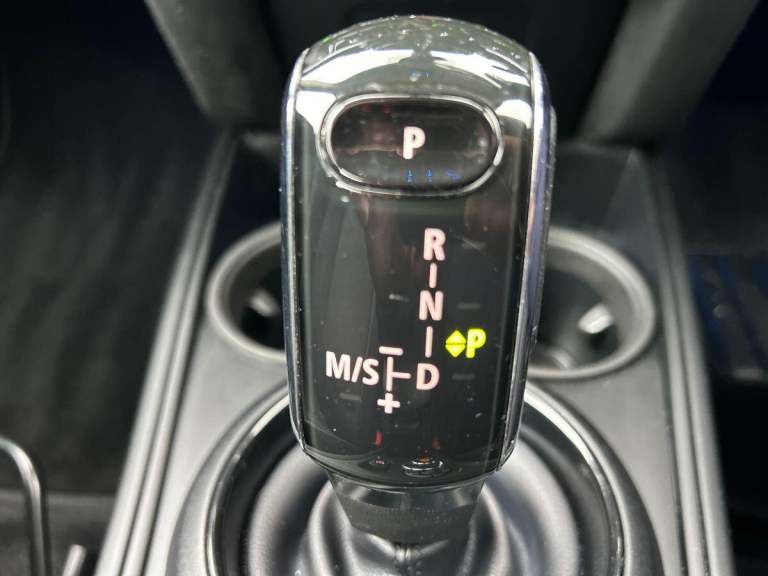 2019 MINI Countryman 1.5 Cooper Classic 5dr Auto HATCHBACK PETROL Automatic