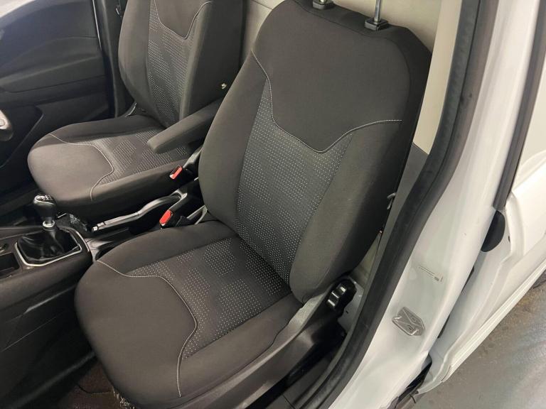 2022 Ford Transit Courier 1.5 TDCi 100ps Limited Van [6 Speed] PANEL VAN DIESEL Manual