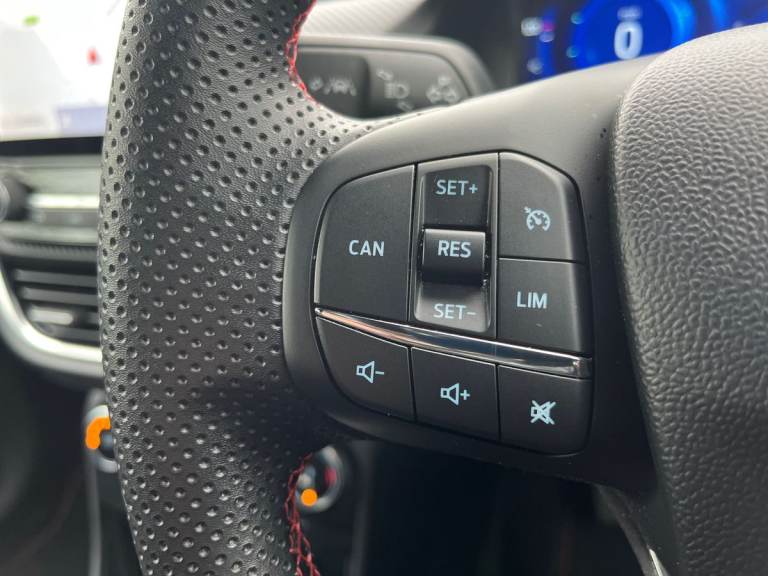 2022 Ford Puma 1.0 EcoBoost Hybrid mHEV ST-Line X 5dr Hatchback PETROL Manual