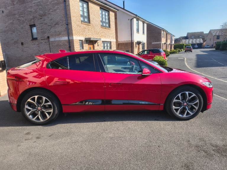 Jaguar I-Pace HSE Red - LOWER PRICE